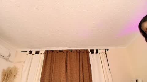 Violett online show from 04/11/26, 05:01