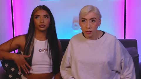 Violet online show from 02/06/25, 01:16