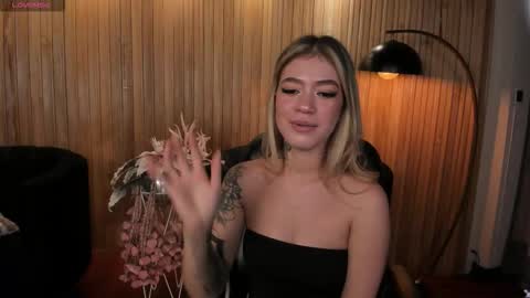 Violett  online show from 11/10/25, 06:51