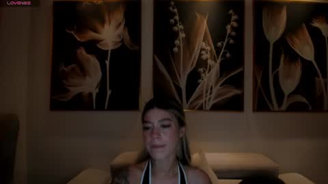 Snapshot of violetthansson chatting on 07/08/26, 10:42 Violett online show from 07/08/26, 10:42