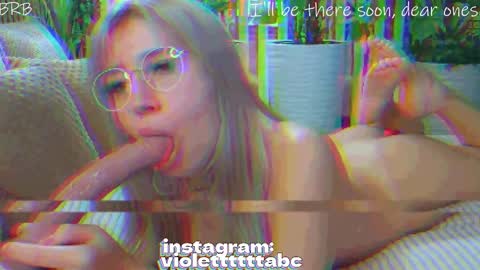 Violetta online show from 11/17/25, 08:25