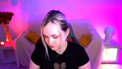 Violett online show from 06/02/26, 08:05