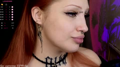 Snapshot of violetvio1ator chatting on 01/24/25, 11:15 Dommy mommy online show from 01/24/25, 11:15