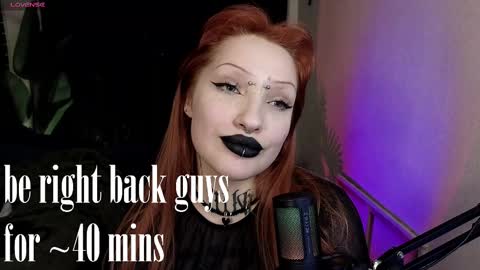 Snapshot of violetvio1ator chatting on 02/20/25, 09:44 Dommy mommy online show from 02/20/25, 09:44