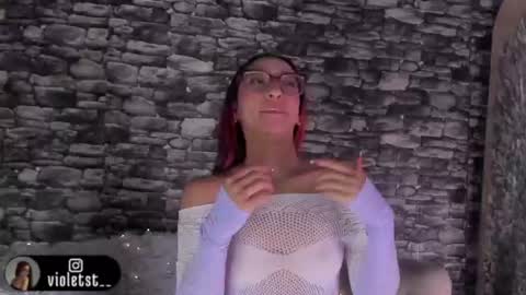 violetwinters_ online show from 06/11/26, 03:04