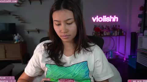 follow me on twitter violishh and ig violishh  online show from 02/15/25, 07:50