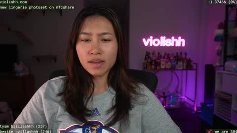 follow me on twitter violishh and ig violishh  online show from 02/21/25, 02:50