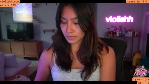 follow me on twitter violishh and ig violishh  online show from 10/25/25, 09:31