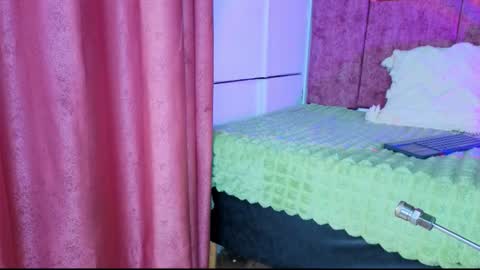 viollettebylyly online show from 02/03/26, 12:32