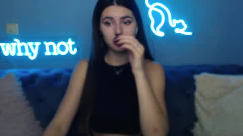 viollinalv online show from 10/13/25, 04:45