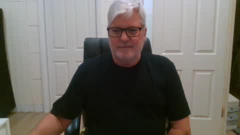 viper654321 online show from 06/10/26, 07:40