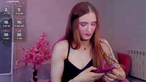 Snapshot of virdjinia_green chatting on 07/06/26, 09:28 Virdjinia online show from 07/06/26, 09:28