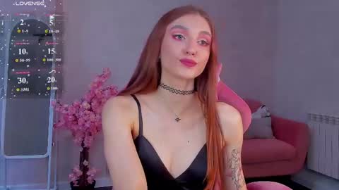 Snapshot of virdjinia_green chatting on 07/14/26, 10:21 Virdjinia online show from 07/14/26, 10:21
