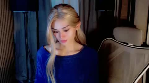 Snapshot of virgenpearl chatting on 10/07/25, 04:31 Pearl online show from 10/07/25, 04:31