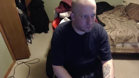 Snapshot of virgilraptor chatting on 01/13/25, 07:32 virgilraptor online show from 01/13/25, 07:32