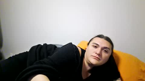 Snapshot of virgorian_enigma chatting on 09/29/25, 04:06 priscilla online show from 09/29/25, 04:06