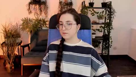 your love online show from 12/03/25, 08:12