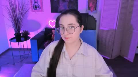 your love online show from 12/05/25, 12:41