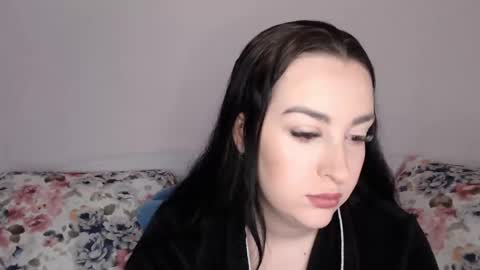 Snapshot of vitalina_freedom chatting on 02/04/25, 11:05 Vitalina online show from 02/04/25, 11:05