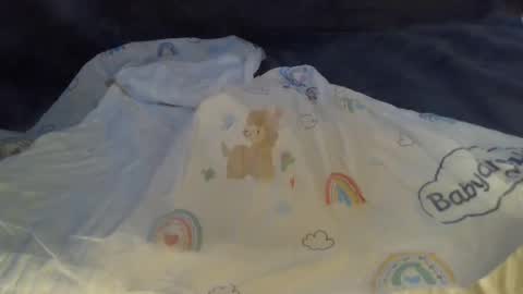 Snapshot of vitel2000 chatting on 10/08/25, 06:55 Marie online show from 10/08/25, 06:55