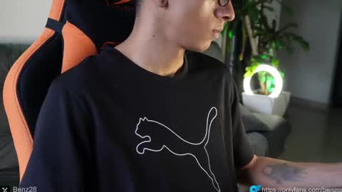 VITO BENZ online show from 02/25/25, 11:00