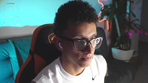 VITO BENZ online show from 10/11/25, 02:44