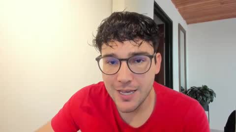 Vito Ferrer online show from 11/20/25, 08:19