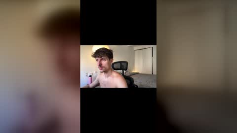 vitoraugustoxxx online show from 11/28/25, 12:19