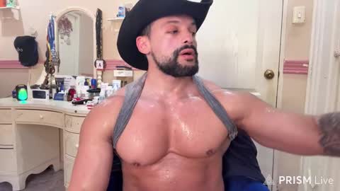 vitto_hammer5758 online show from 03/01/26, 06:54