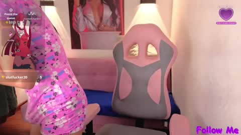 VITTORIA  online show from 10/04/25, 08:23