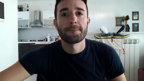 Snapshot of vittorio20cm chatting on 12/23/24, 09:59 vittorio20cm online show from 12/23/24, 09:59