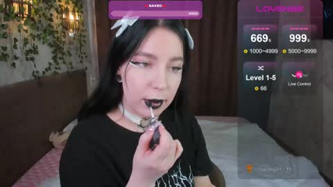 Vivi   online show from 02/21/25, 06:40