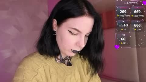 Snapshot of vivi__squirrel chatting on 06/02/26, 03:41 Vivi online show from 06/02/26, 03:41