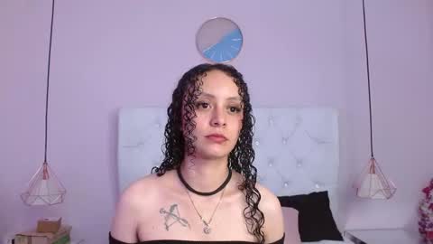 Vivi online show from 10/04/25, 03:26