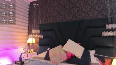 Viviana  online show from 07/08/26, 12:15