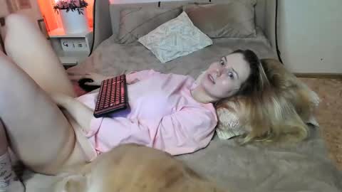 vivian_alison online show from 02/15/25, 09:04