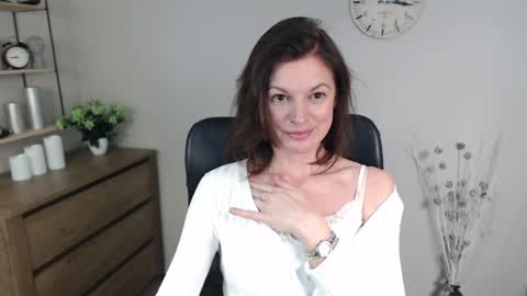 Vivian online show from 01/08/25, 09:53