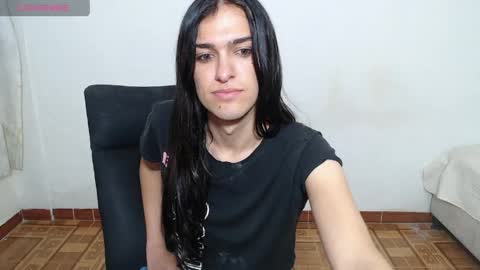 instagram Viviana73215 online show from 06/03/26, 12:08
