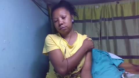 viviane0812 online show from 02/03/26, 05:18