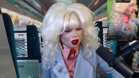 VivianFrosty online show from 09/09/25, 03:39