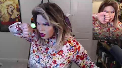 VivianFrosty online show from 09/26/25, 02:37