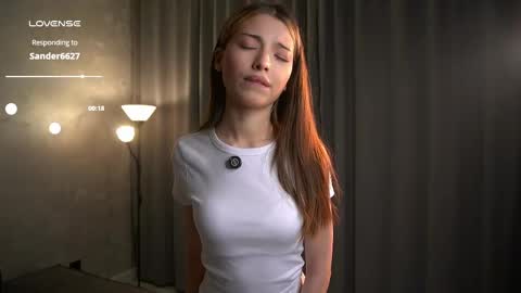 Naomi online show from 05/15/26, 03:52