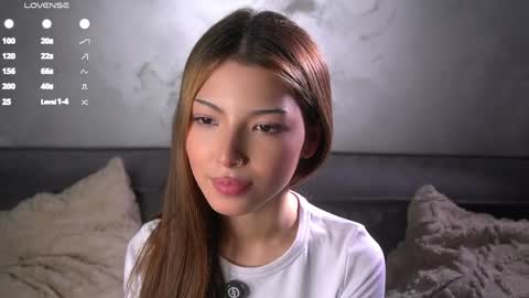 Naomi online show from 05/22/26, 01:28