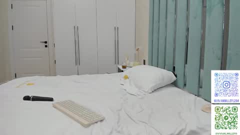 Vivian online show from 03/22/26, 03:32