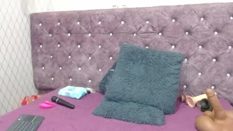 VivianRose online show from 01/28/25, 02:43