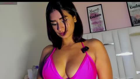 vivi online show from 05/20/26, 10:27
