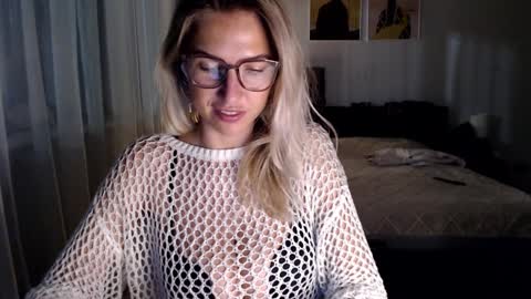 VI       online show from 01/14/25, 03:36