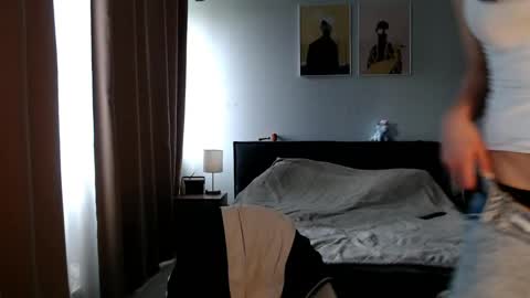 VI       online show from 05/15/26, 03:19