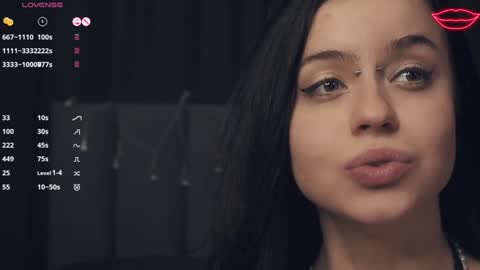 Nelly and Mari online show from 01/29/25, 01:17