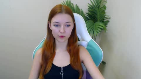 Vivien online show from 01/07/25, 12:34